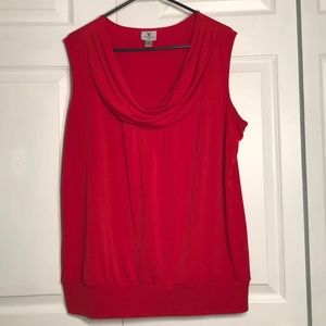 Red sleeveless blouse XL